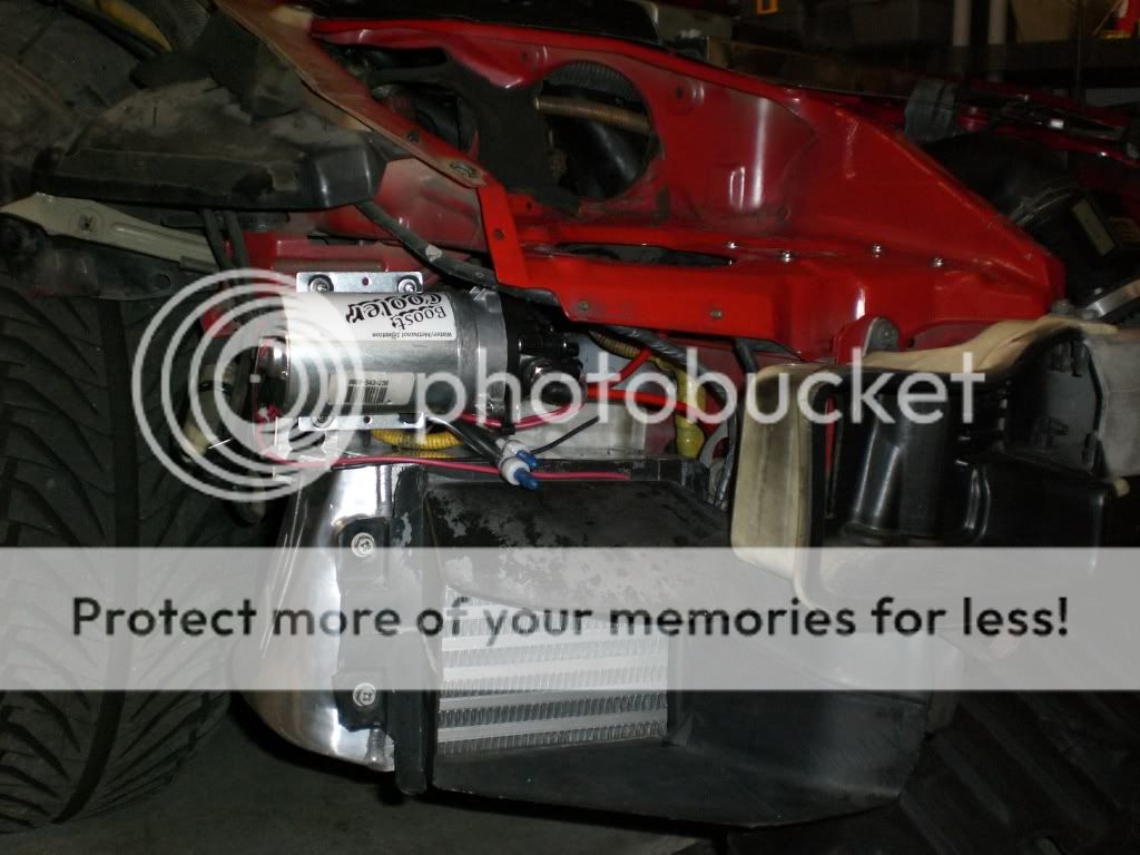 Snow Performance methanol pump, Mounted above passenger side intercooler.